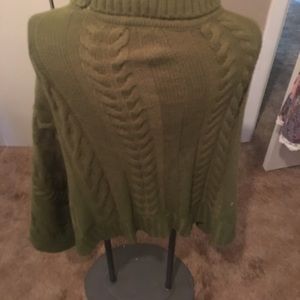 Anna & Ava Sweaters - Army green cable knit poncho Anna & Ava Sweaters - Army green cable knit poncho
